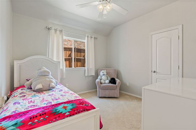 220 Creekside Drive, Murphy, TX 75094