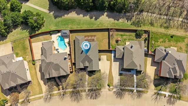 220 Creekside Drive, Murphy, TX 75094