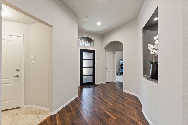 220 Creekside Drive, Murphy, TX 75094