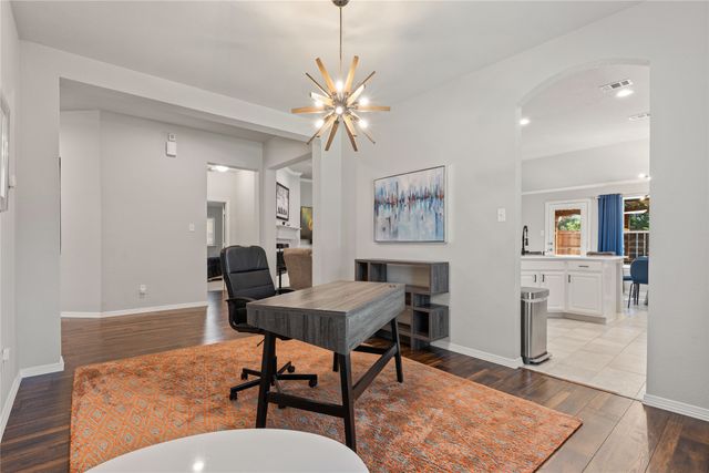 220 Creekside Drive, Murphy, TX 75094