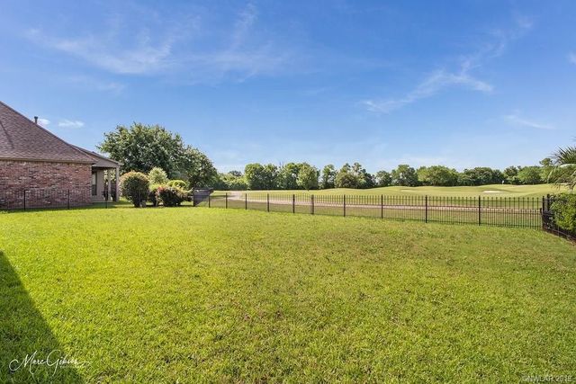 230 Macey Lane, Bossier City, LA 71111