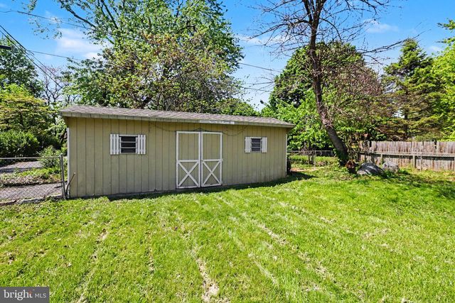 140 GLENDALE ST, Carlisle, PA 17013