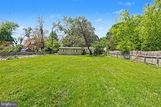 140 GLENDALE ST, Carlisle, PA 17013