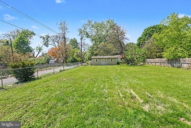 140 GLENDALE ST, Carlisle, PA 17013
