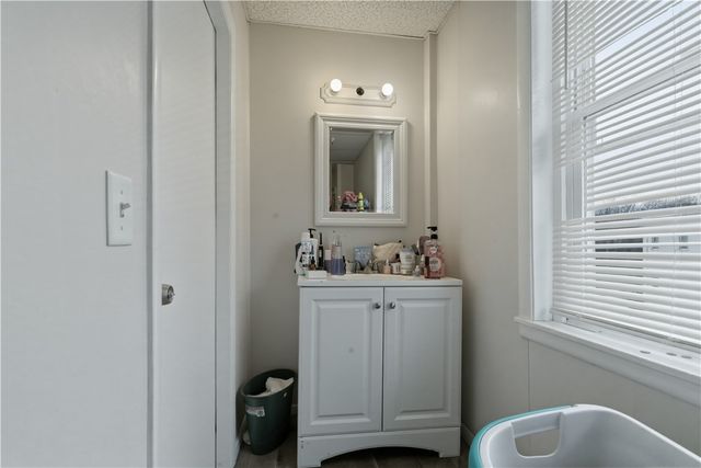 513 Washington Street, Coventry, RI 02816