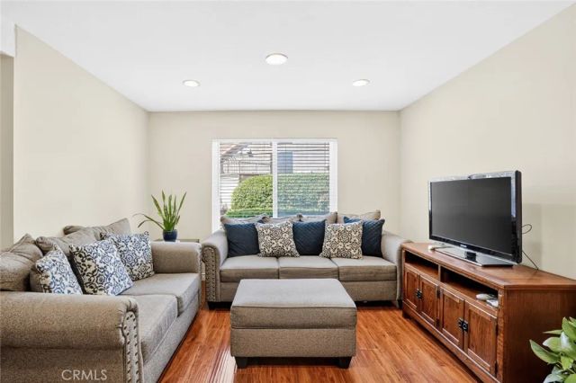 1535 Border Avenue C, Corona, CA 92882