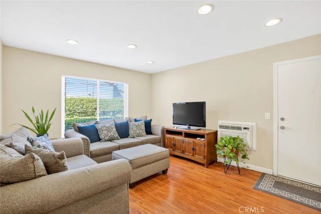 1535 Border Avenue C, Corona, CA 92882