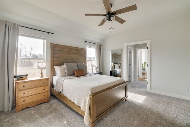 2000 Loyal Roots Circle, Blanchard, OK 73010