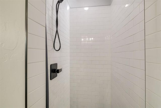 2000 Loyal Roots Circle, Blanchard, OK 73010