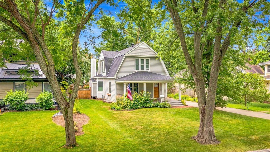 2168 1st Street, White Bear Lake, MN 55110 — exterior