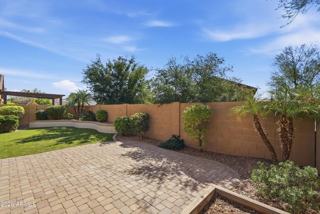 7651 W MOLLY Drive, Peoria, AZ 85383
