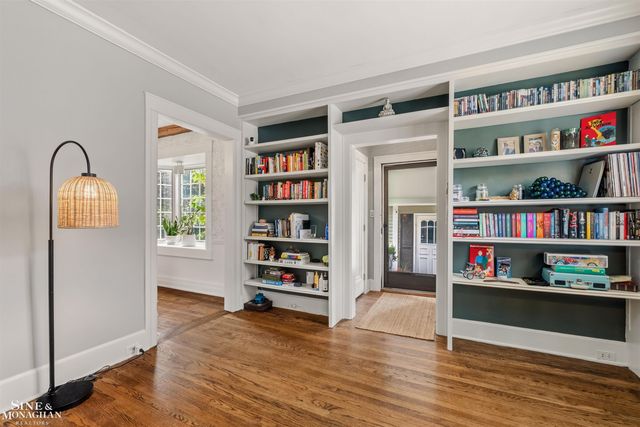 357 Roosevelt Pl. Place, Grosse Pointe, MI 48236