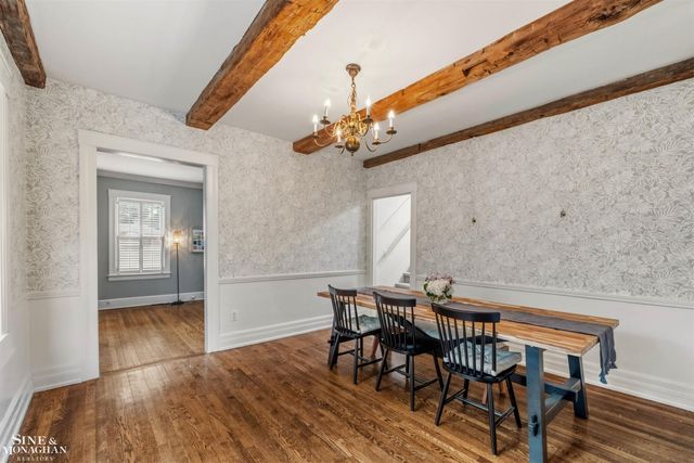 357 Roosevelt Pl. Place, Grosse Pointe, MI 48236