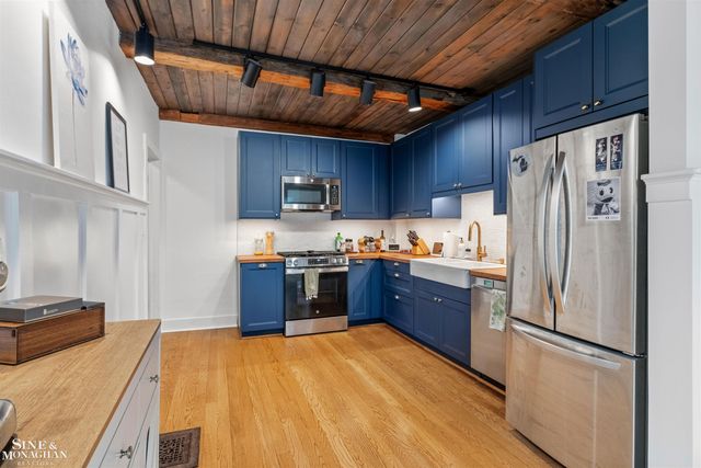357 Roosevelt Pl. Place, Grosse Pointe, MI 48236