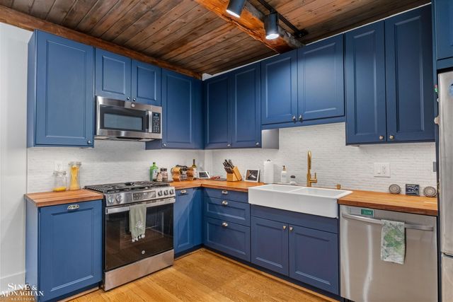 357 Roosevelt Pl. Place, Grosse Pointe, MI 48236