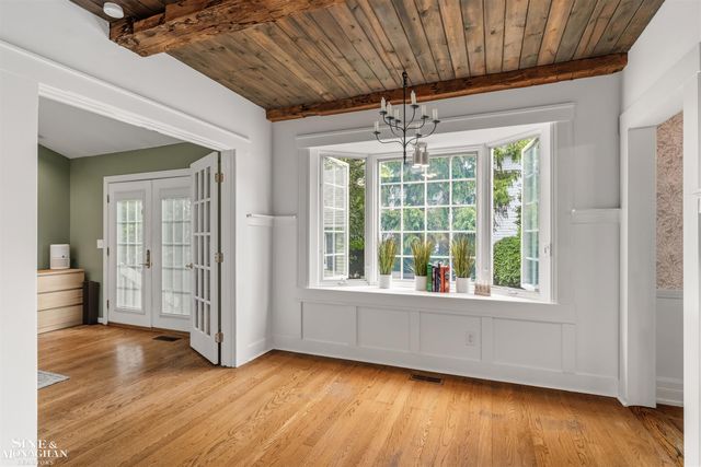 357 Roosevelt Pl. Place, Grosse Pointe, MI 48236