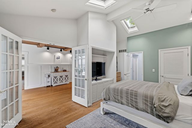 357 Roosevelt Pl. Place, Grosse Pointe, MI 48236