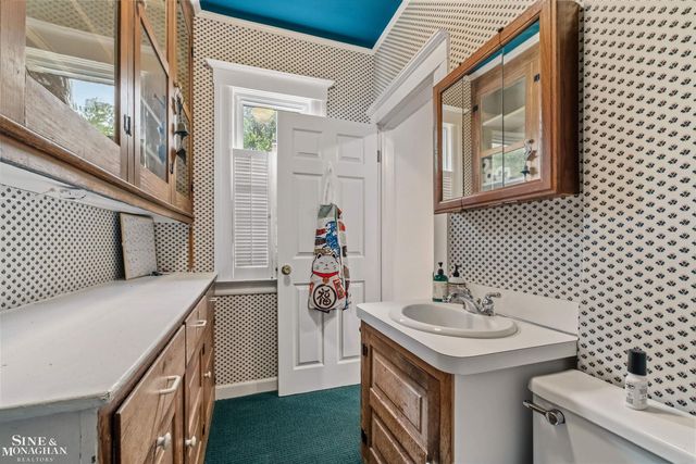357 Roosevelt Pl. Place, Grosse Pointe, MI 48236
