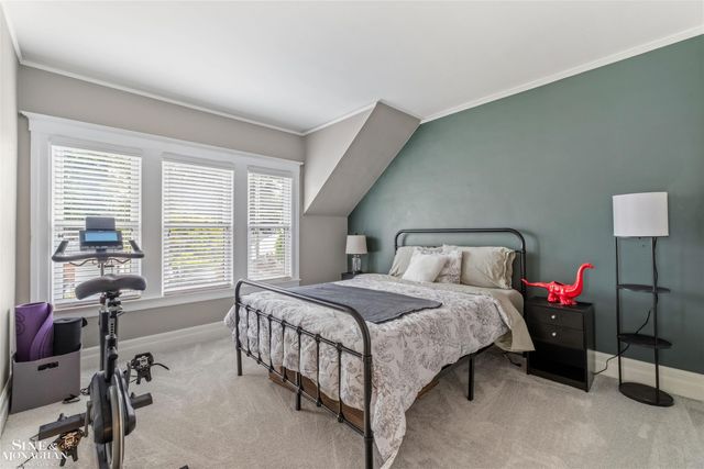 357 Roosevelt Pl. Place, Grosse Pointe, MI 48236