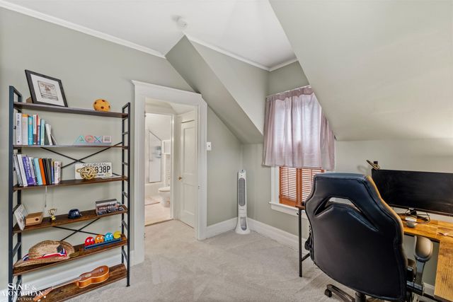 357 Roosevelt Pl. Place, Grosse Pointe, MI 48236