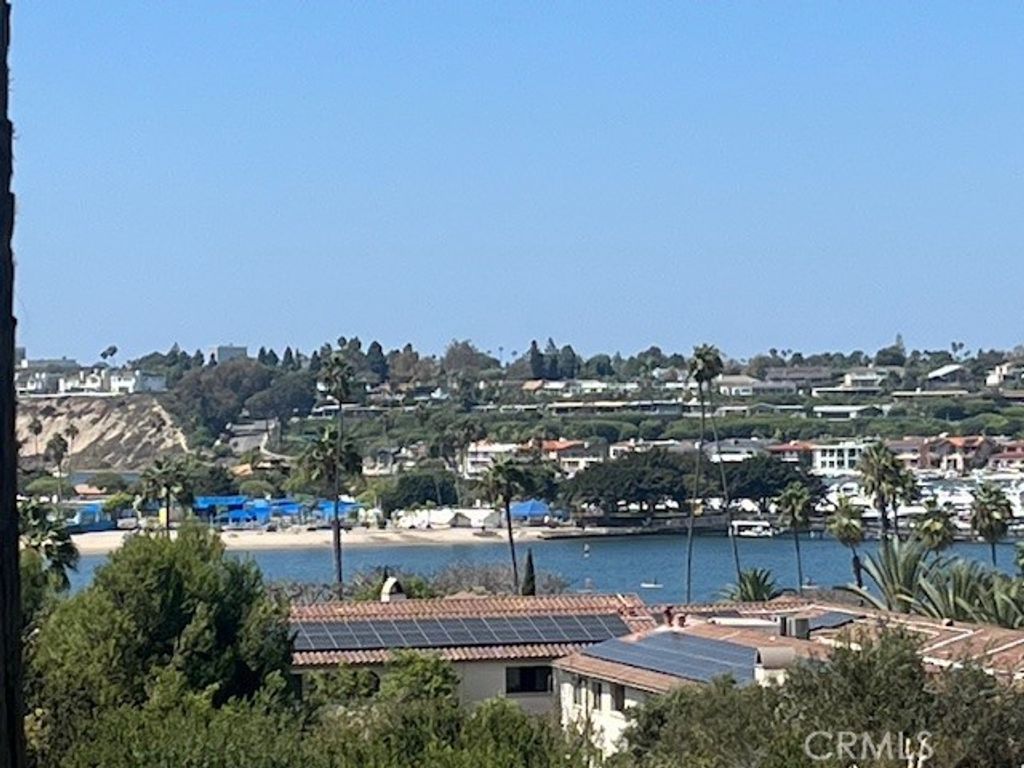118 Villa Point, Newport Beach, CA 92660 — photo 3
