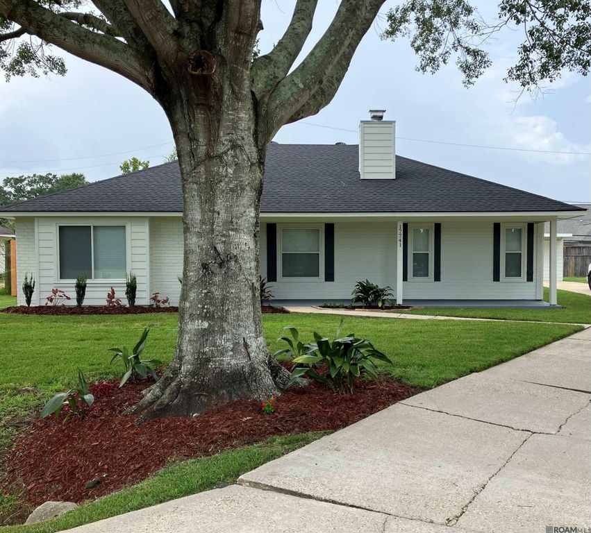17741 La Grange Ct, Saint George, LA 70817