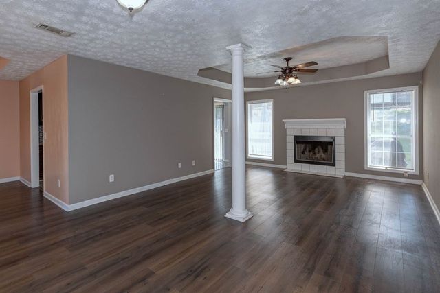 6038 Creekside Drive, Columbus, GA 31907