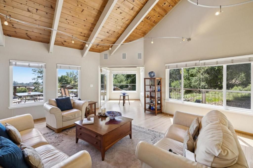 Image 2 of property listing at 23500 Sunset Drive, Los Gatos, CA 95033