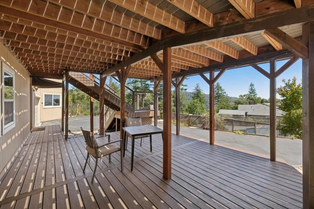 Image 29 of property listing at 23500 Sunset Drive, Los Gatos, CA 95033