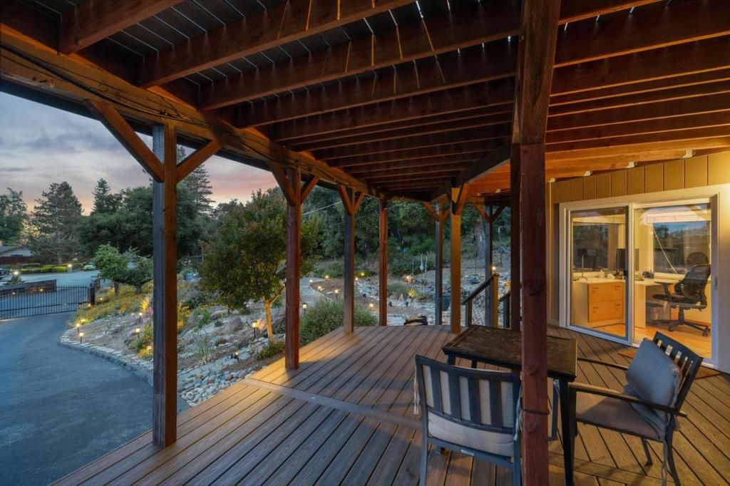 Image 37 of property listing at 23500 Sunset Drive, Los Gatos, CA 95033