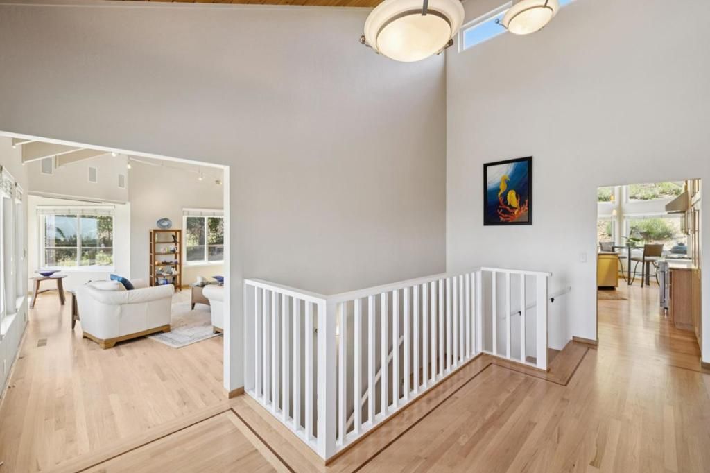 Image 9 of property listing at 23500 Sunset Drive, Los Gatos, CA 95033