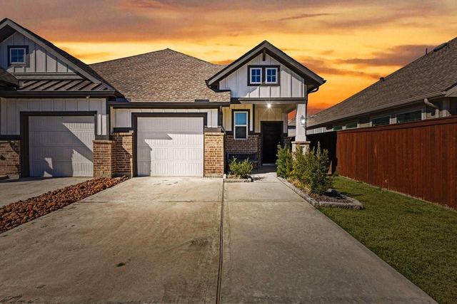 10122 Crescendo Way, Rosharon, TX 77583