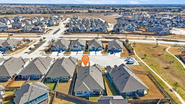 10122 Crescendo Way, Rosharon, TX 77583