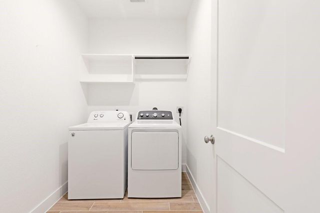 10122 Crescendo Way, Rosharon, TX 77583