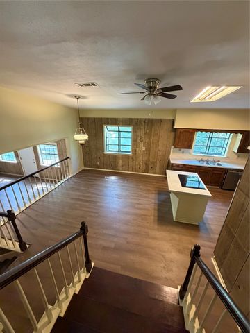257 W Acres Road, Gun Barrel City, TX 75156