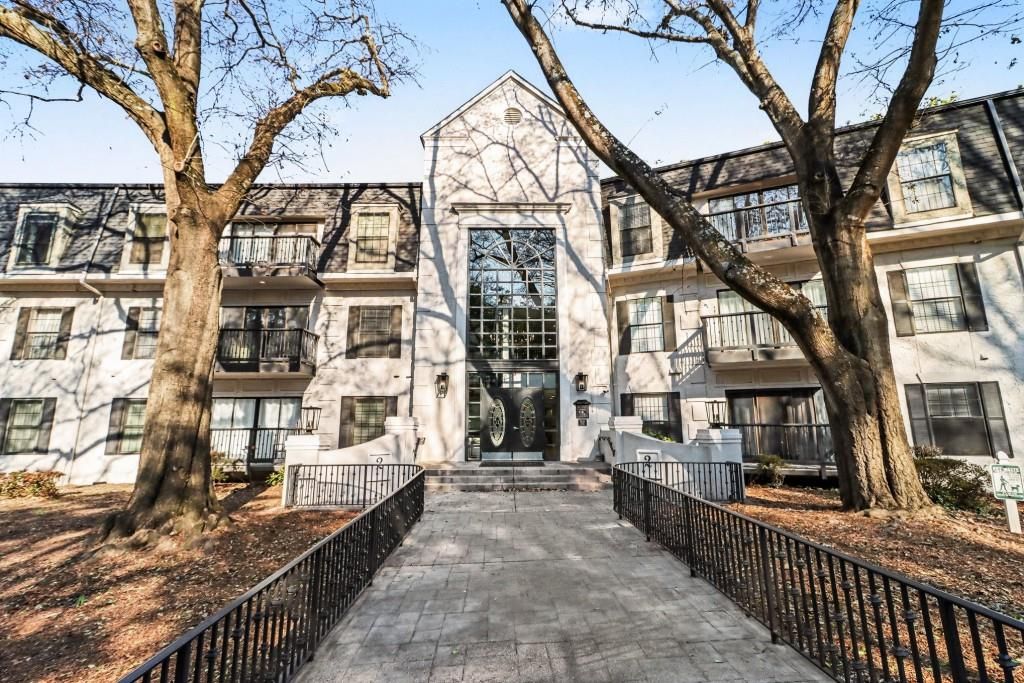 1202 Pine Heights NE Drive, Atlanta, GA 30324