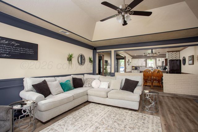 7032 WESTBURY Drive, Amarillo, TX 79109
