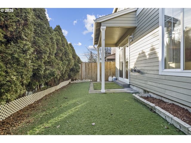490 Ne 64TH Way, Hillsboro, OR 97124