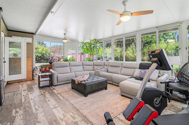 2207 POINSETTIA DRIVE, Deland, FL 32724