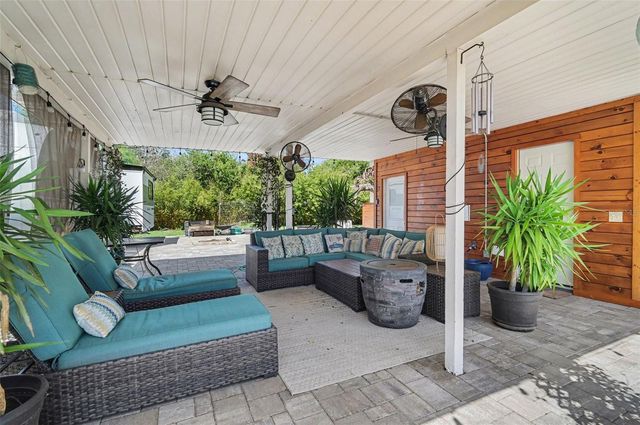 2207 POINSETTIA DRIVE, Deland, FL 32724