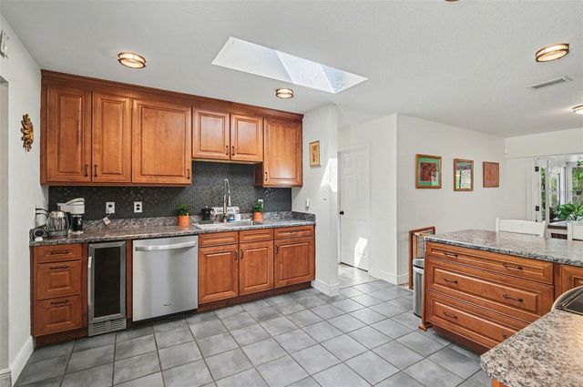 2207 POINSETTIA DRIVE, Deland, FL 32724