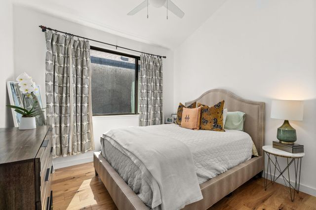 1001 Juanita ST, Austin, TX 78704