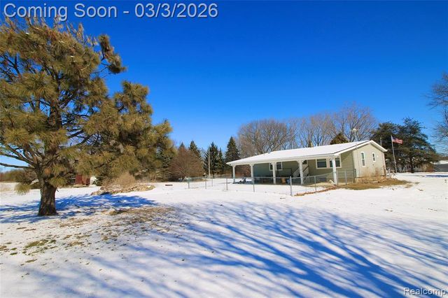 11250 S New Lothrop Road, Durand, MI 48429