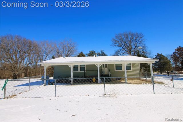 11250 S New Lothrop Road, Durand, MI 48429