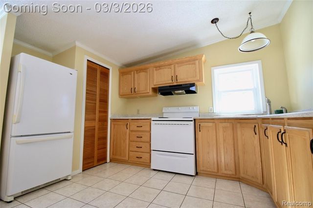 11250 S New Lothrop Road, Durand, MI 48429