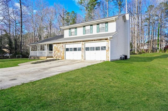 176 Stokes Drive, Stockbridge, GA 30281