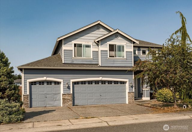 2375 SW Navigator Loop, Oak Harbor, WA 98277
