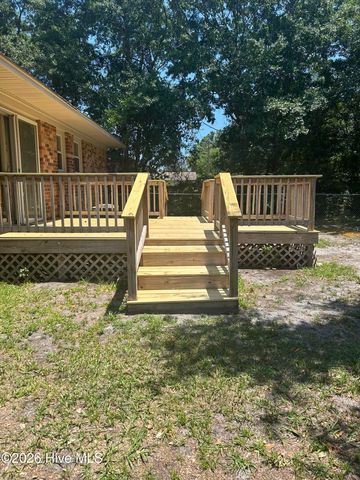 549 Mohican Trail, Wilmington, NC 28409