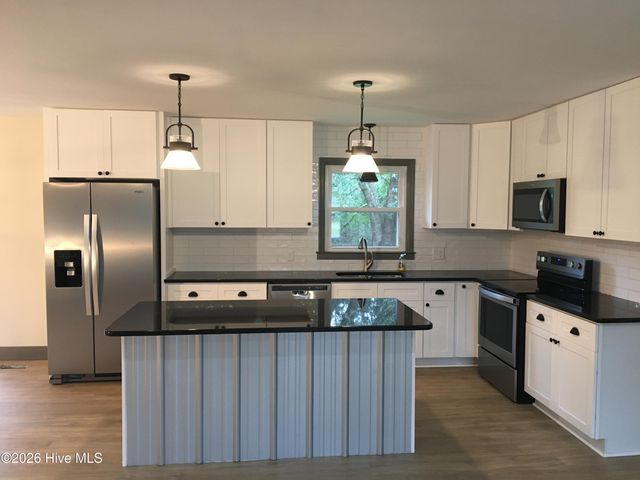 549 Mohican Trail, Wilmington, NC 28409
