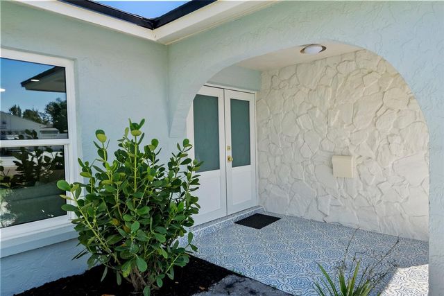 4568 40TH STREET S, St Petersburg, FL 33711